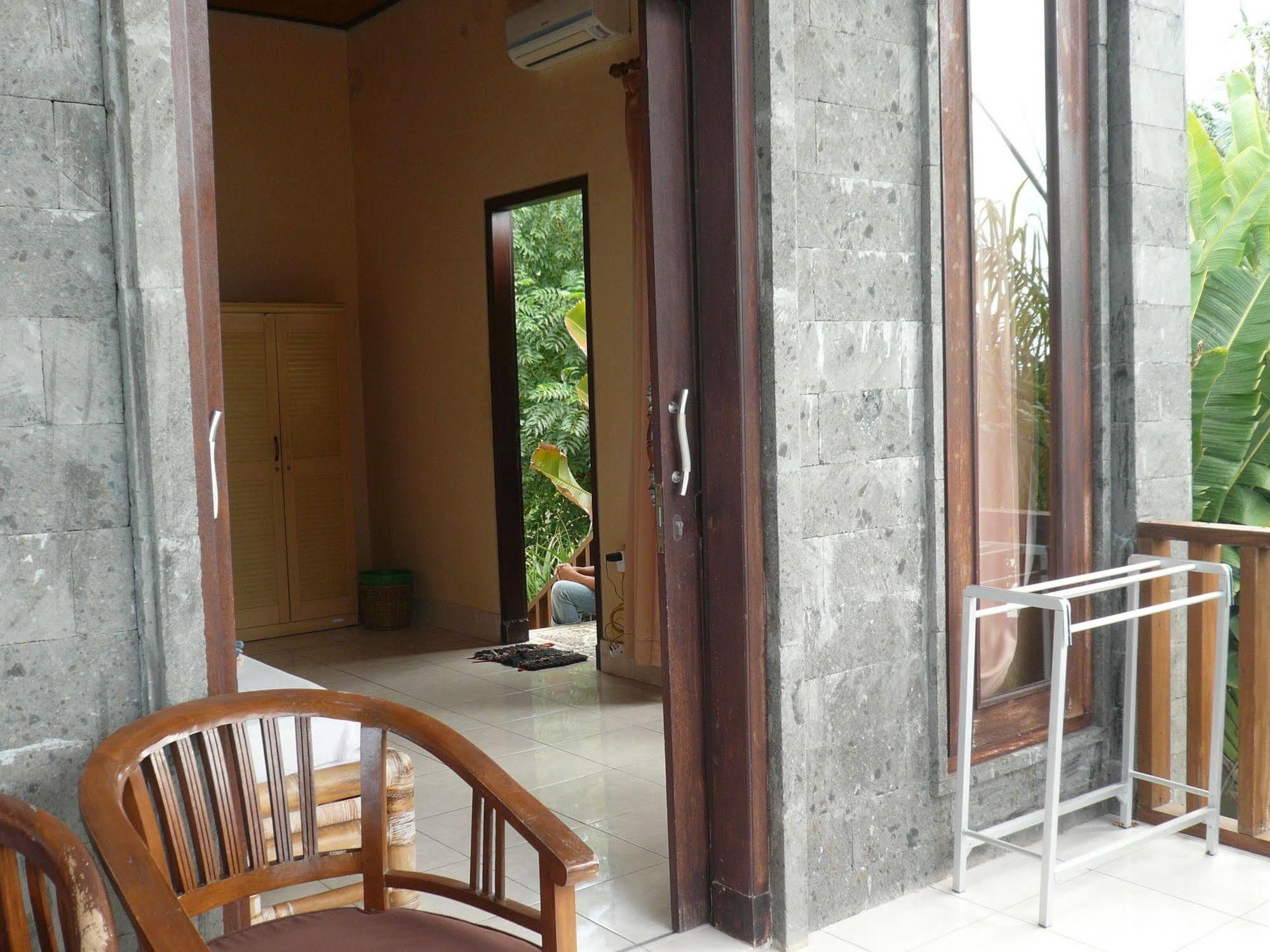 Vienna Beach Resort Amed  Ngoại thất bức ảnh