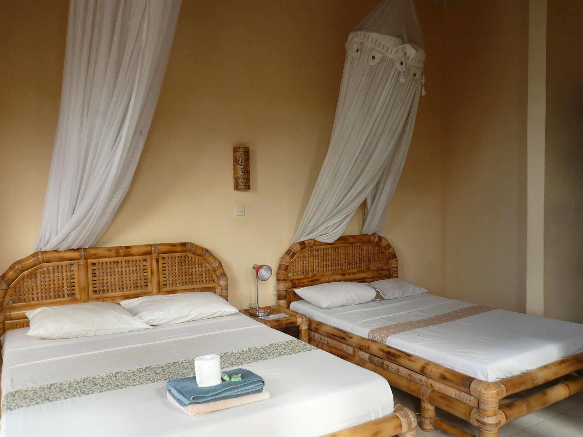 Vienna Beach Resort Amed  Ngoại thất bức ảnh