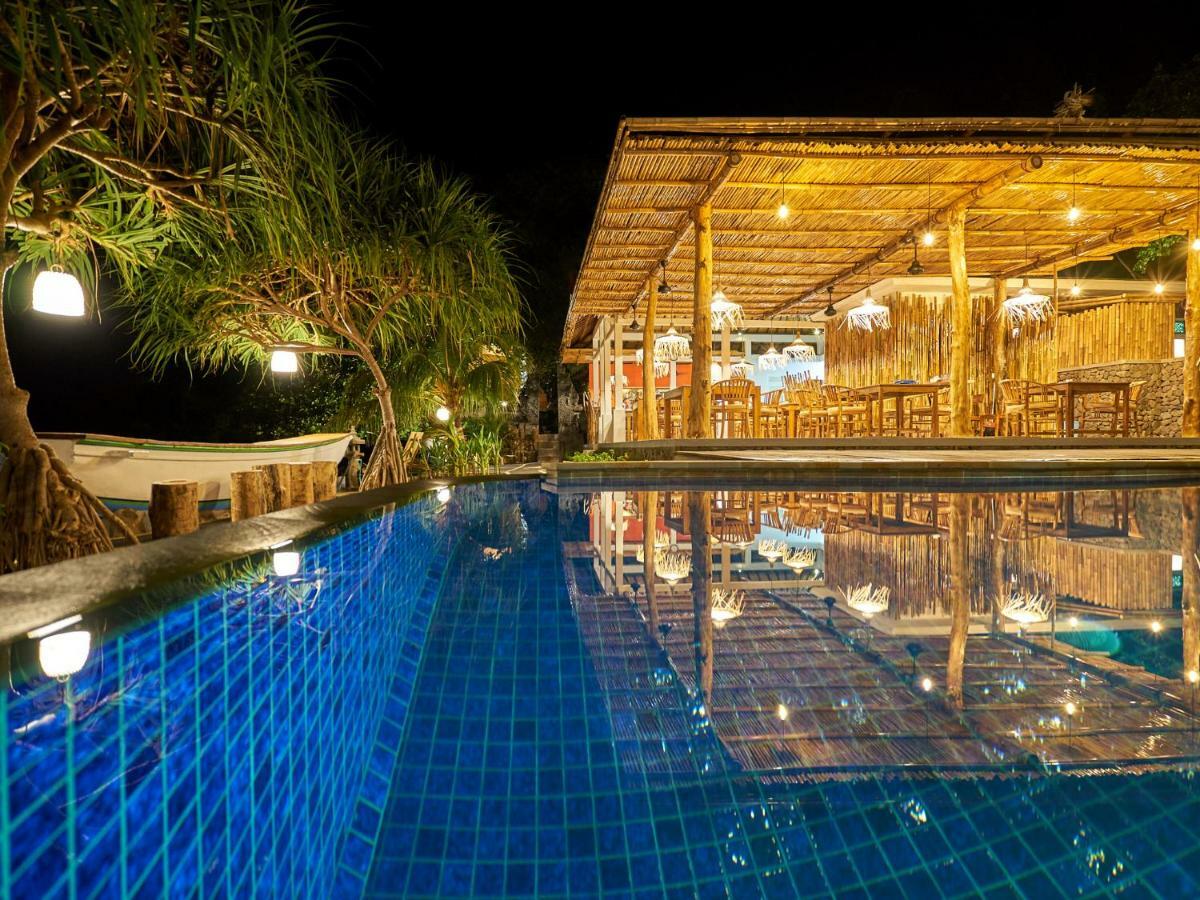 Vienna Beach Resort Amed  Ngoại thất bức ảnh